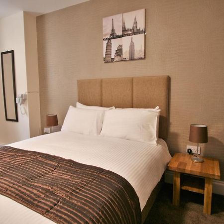 New County Hotel & Serviced Apartments By Roomsbooked Gloucester Ruang foto