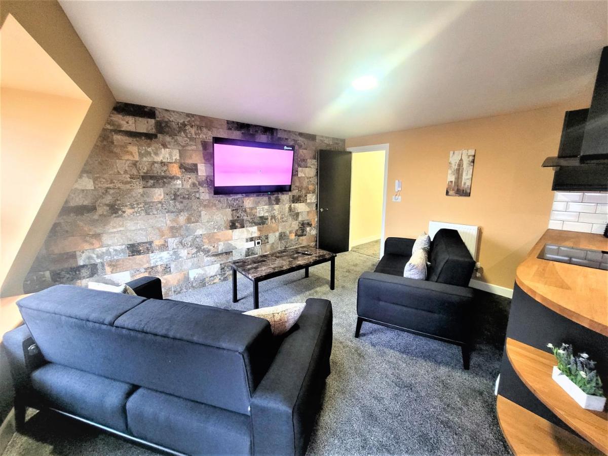 New County Hotel & Serviced Apartments By Roomsbooked Gloucester Bagian luar foto