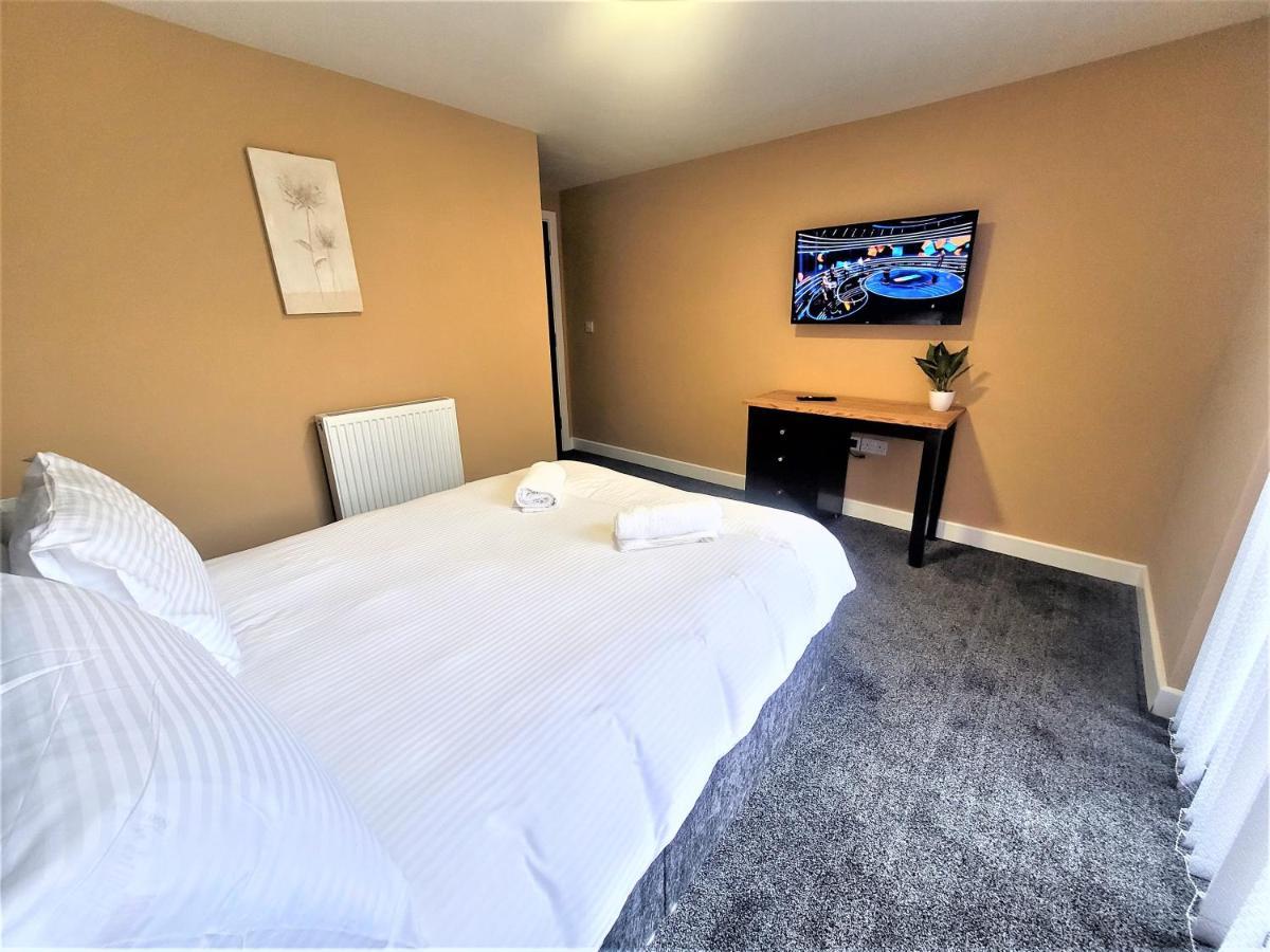 New County Hotel & Serviced Apartments By Roomsbooked Gloucester Bagian luar foto