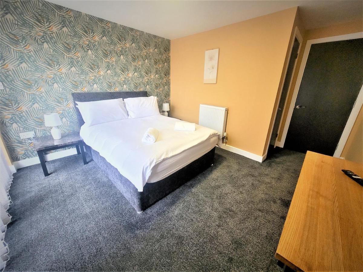 New County Hotel & Serviced Apartments By Roomsbooked Gloucester Bagian luar foto