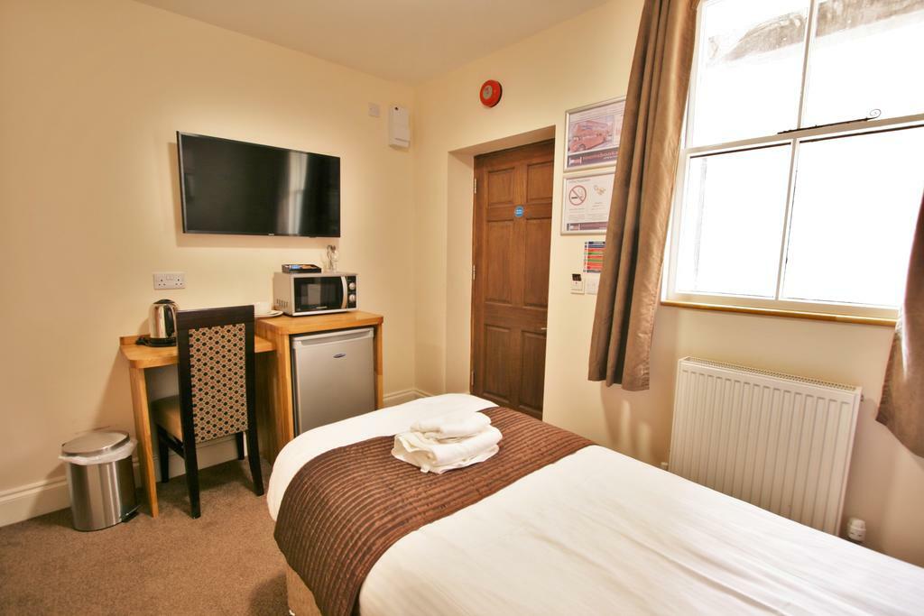 New County Hotel & Serviced Apartments By Roomsbooked Gloucester Ruang foto