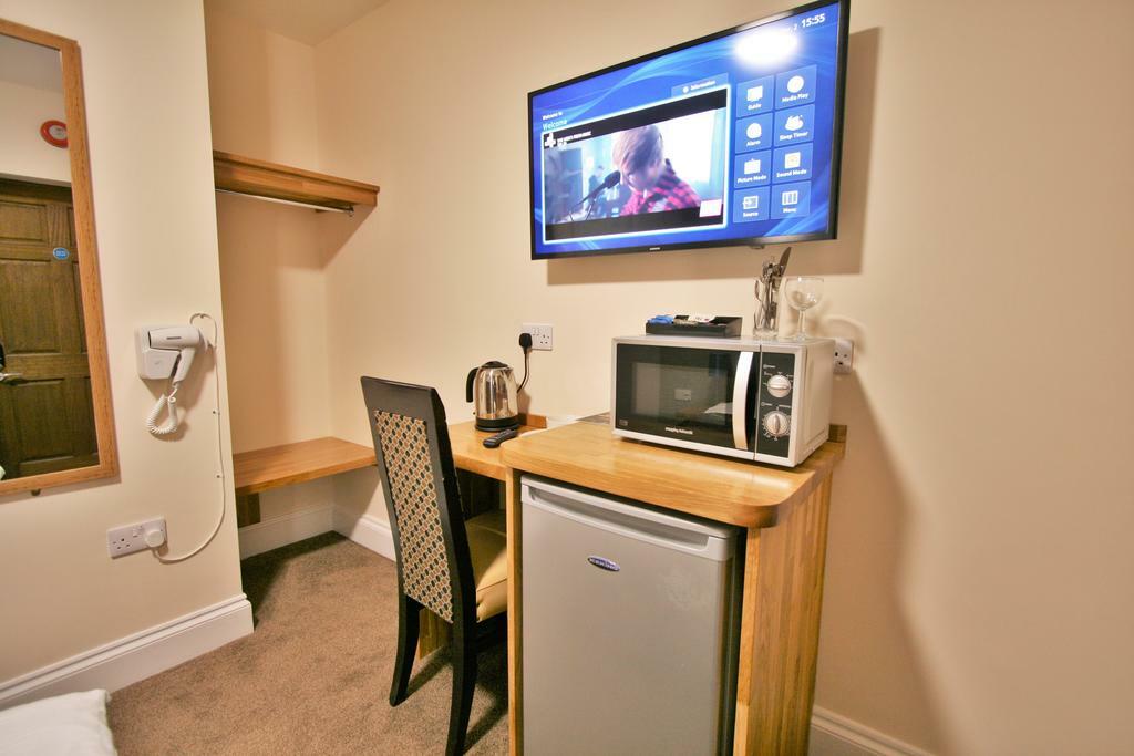 New County Hotel & Serviced Apartments By Roomsbooked Gloucester Ruang foto