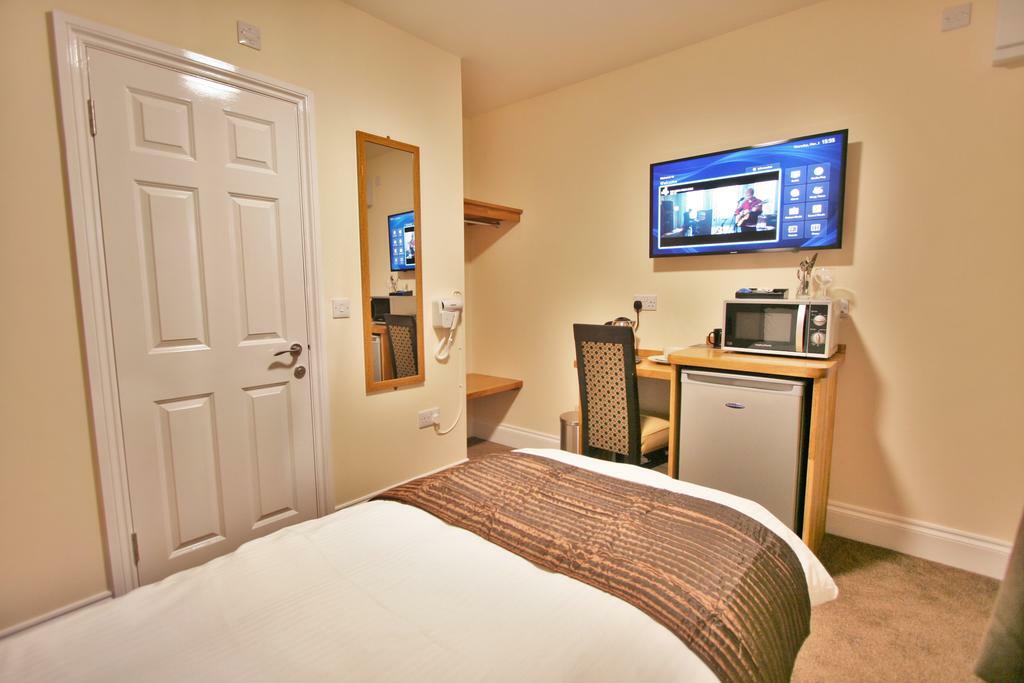 New County Hotel & Serviced Apartments By Roomsbooked Gloucester Ruang foto