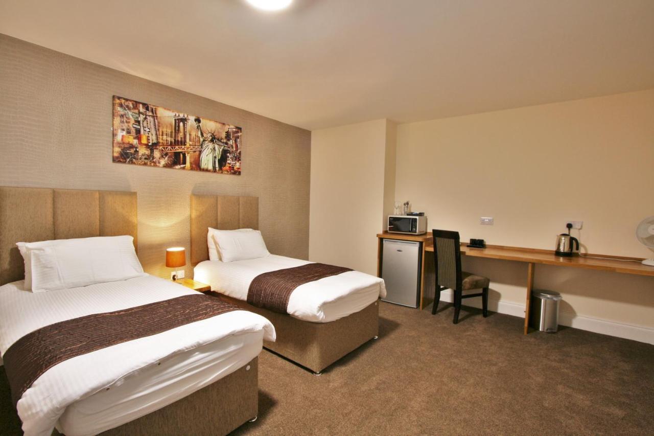 New County Hotel & Serviced Apartments By Roomsbooked Gloucester Ruang foto