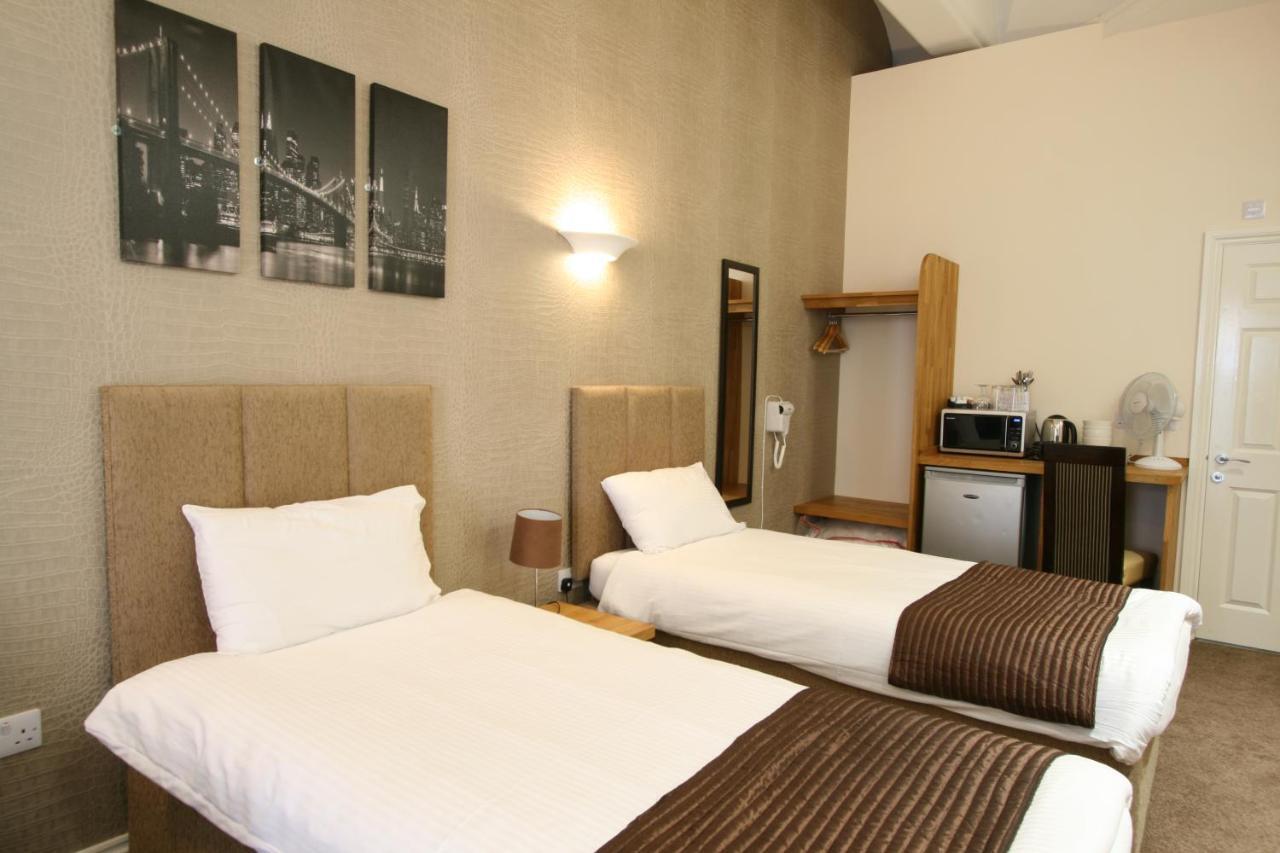 New County Hotel & Serviced Apartments By Roomsbooked Gloucester Ruang foto